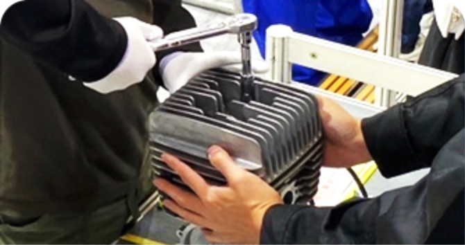 エンジンぶんかいくみたてたいけん